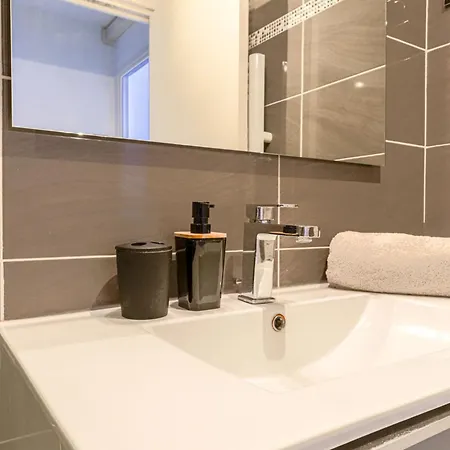 דירה Le Carina By Interhome *